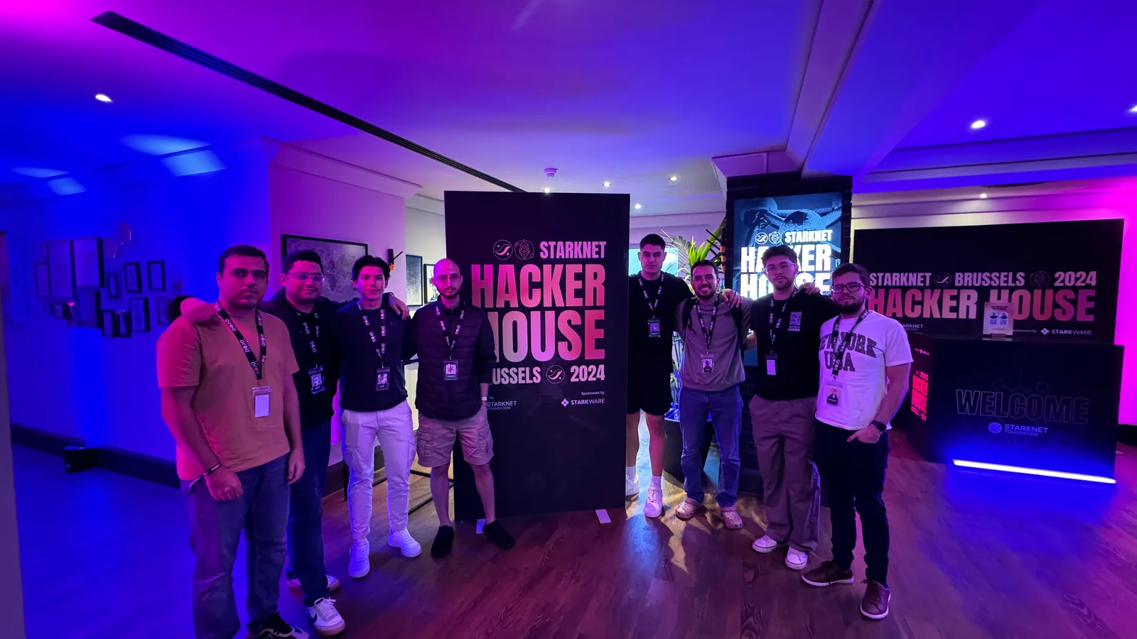 Hackathon Dojo Coding · 350+ devs en persona